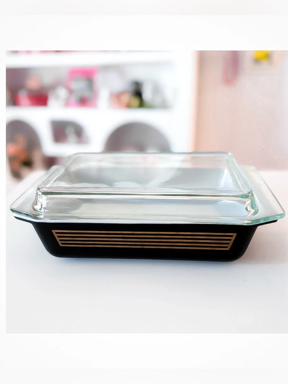 Pyrex 575 Musical Staff Space Saver Casserole w/ Lid, Black Gold, Vintage 1958